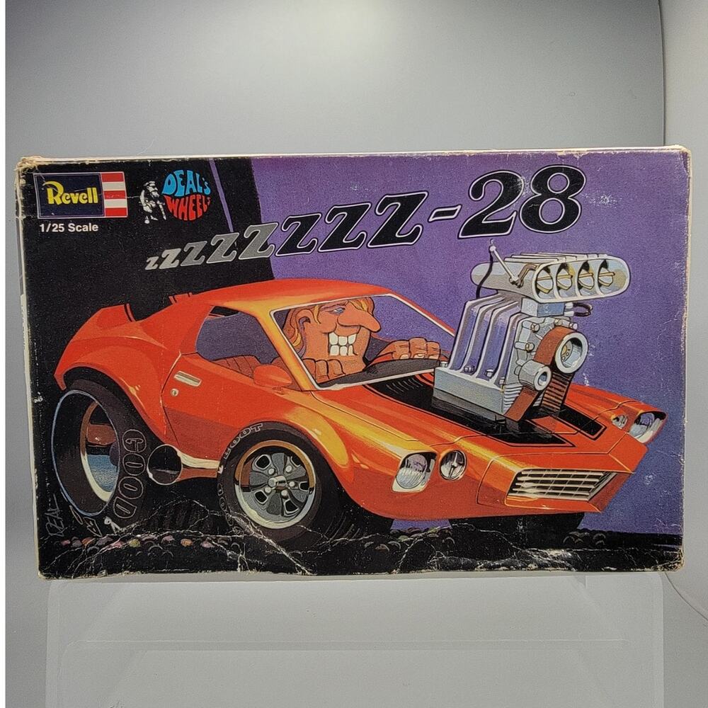 Vintage 1970 1/25 Revell Deal's Wheels Z-28 Camaro Built Model Kit H-1353